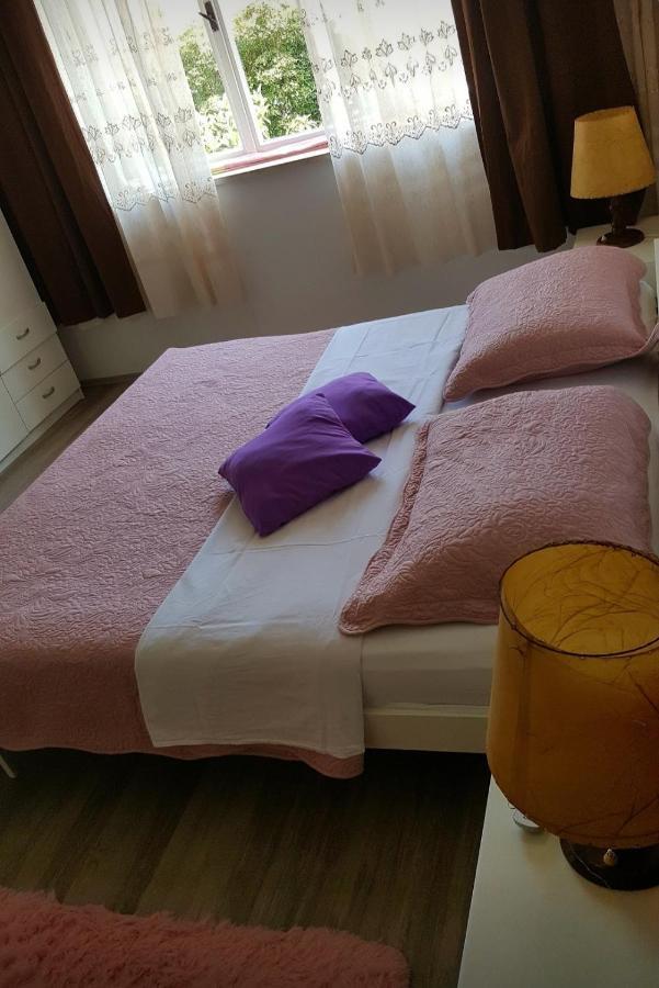 Barko Apartment And Rooms Hvar Town Esterno foto