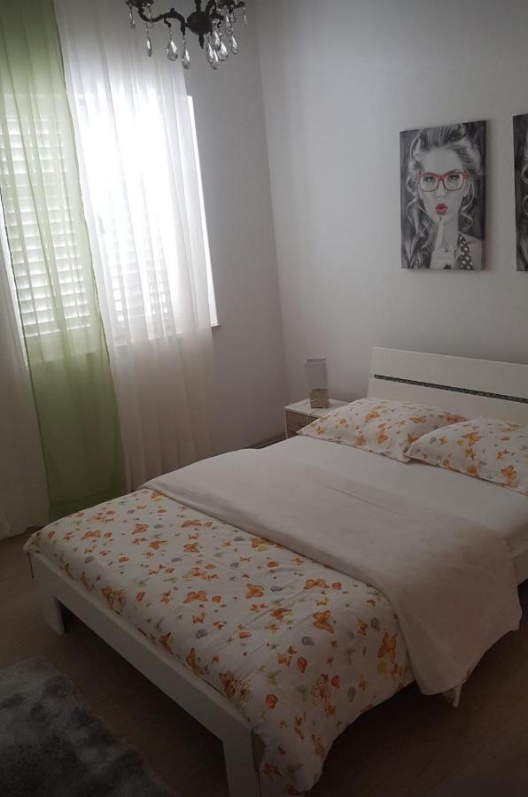Barko Apartment And Rooms Hvar Town Esterno foto